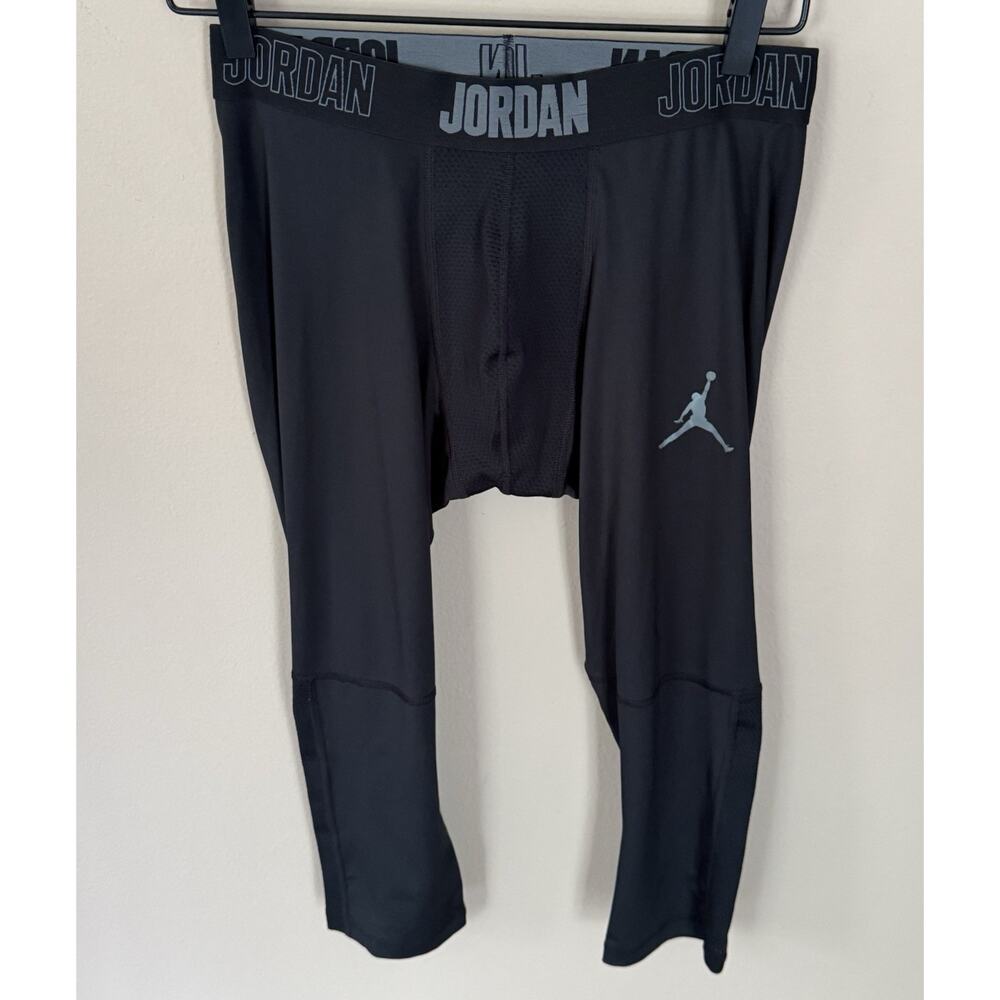 Nike Air Jordan Drifit Tights Youth Large Black 3/4 Training Athletic